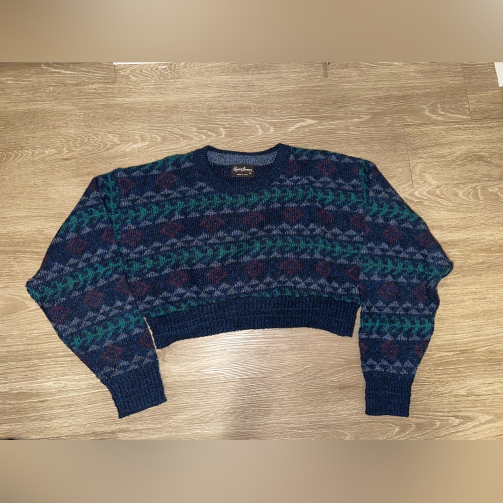 UO Vintage Cropped Sweater